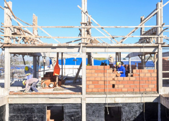 Avanza en la construcción de 28 nuevas viviendas en San Justo 