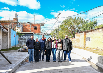 Barrios y Gabinete recorrieron obras de reurbanización en Villa Porá