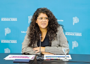 Barrios detalló el plan de emergencia y reconstrucción que se implementa en Bahía Blanca