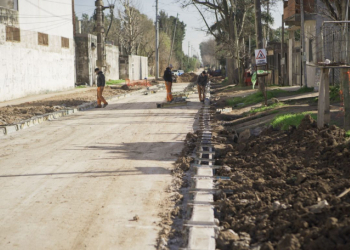 Trabajos de pavimentación en Escobar 