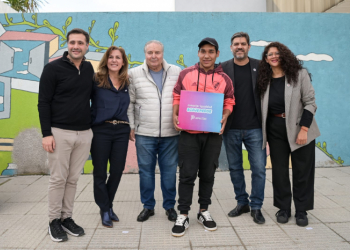 Barrios, Bianco y Alessandro anunciaron obras para el barrio Valacco
