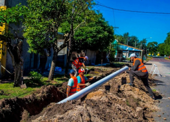 Tapalqué: continúa la construcción de cloacas y veredas en barrios populares