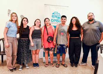 Avanza la firma de actas para la entrega de viviendas en Villa Porá