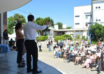El ministro en la celebrración por el aniversario del Biológico. 
