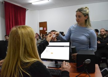 La Provincia incorpora más de 1700 profesionales al sistema sanitario