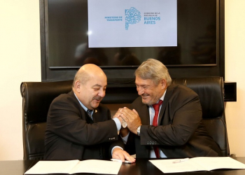 Jorge D'Onofrio y Fernando Tauber en la firma del convenio.