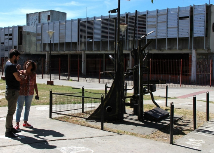 monumento desaparecidos Berisso