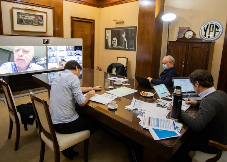 Teleconferencia con intendentes