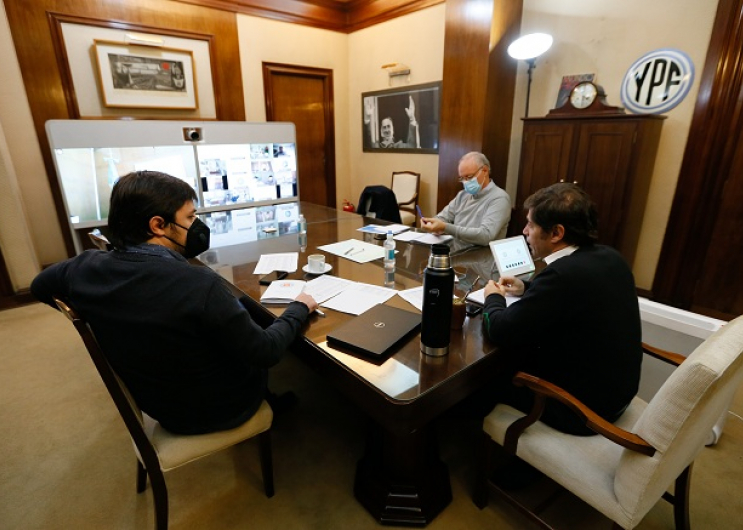 Kicillof con directores de hospitales provinciales