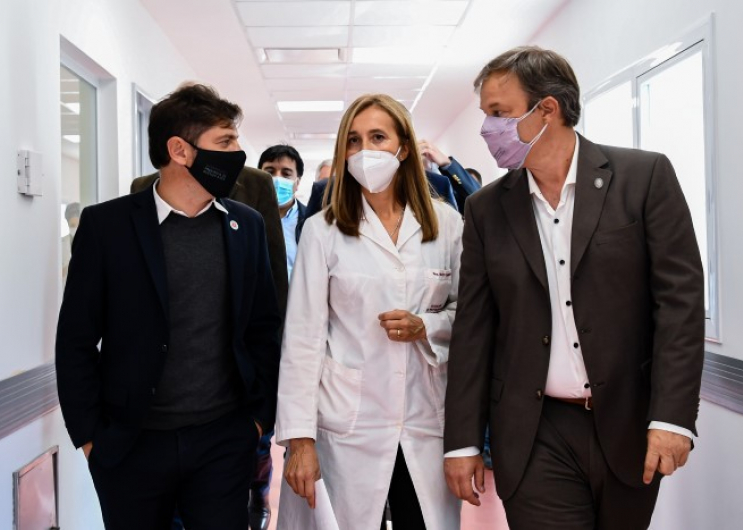 Kicillof recorrió las nuevas instalaciones del Hospital Dr. Oñativia