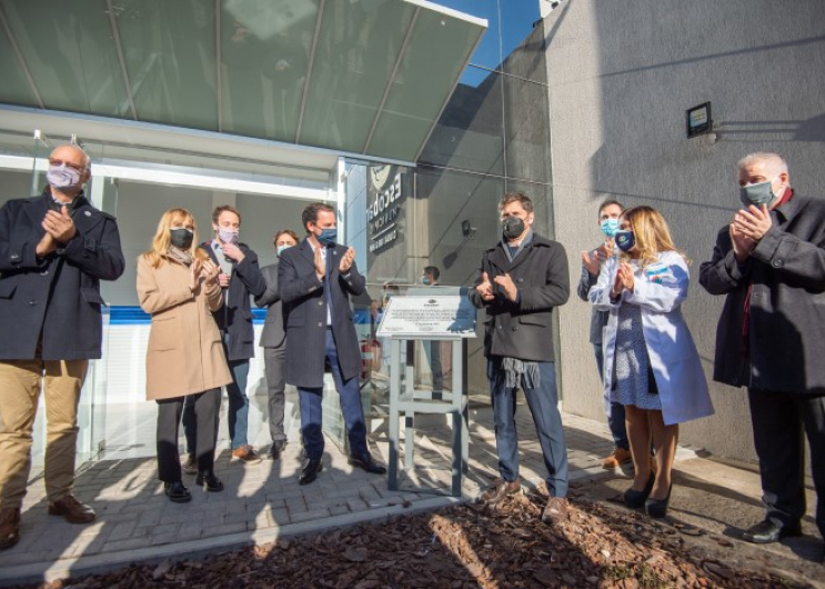 Axel Kicillof inauguró un módulo de internación en Escobar