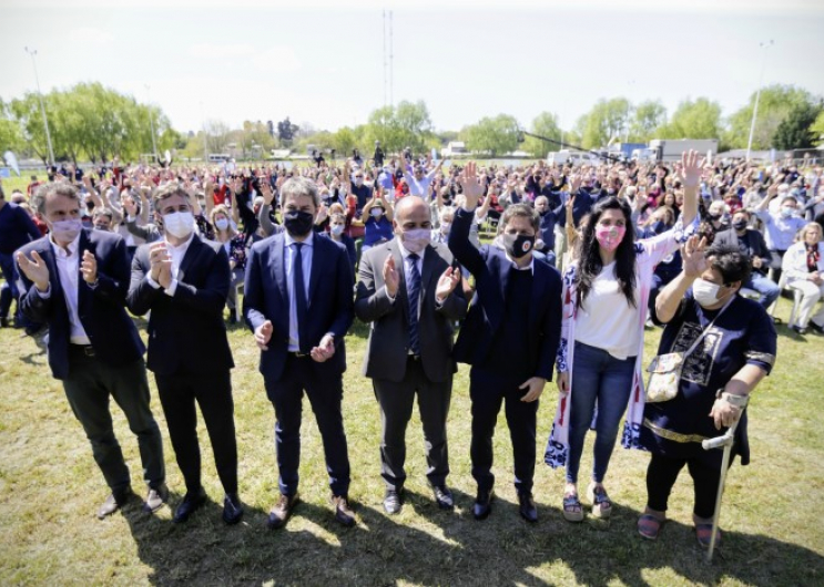 Kicillof participó del lanzamiento del programa Previaje PAMI