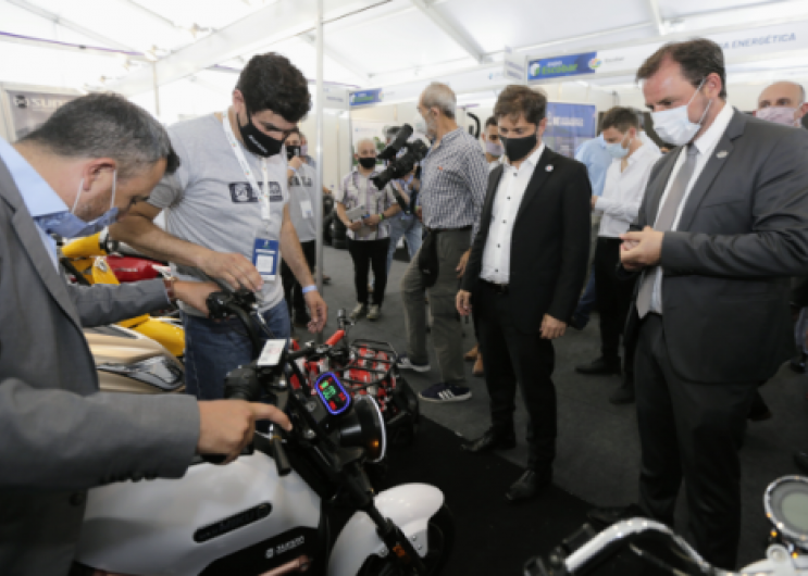 Kicillof participó de la inauguración de Expo Escobar