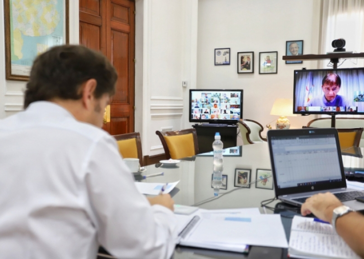 Teleconferencia con intendentes