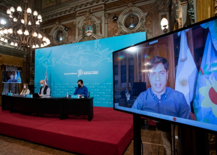 Conferencia de prensa desde Salón Dorado