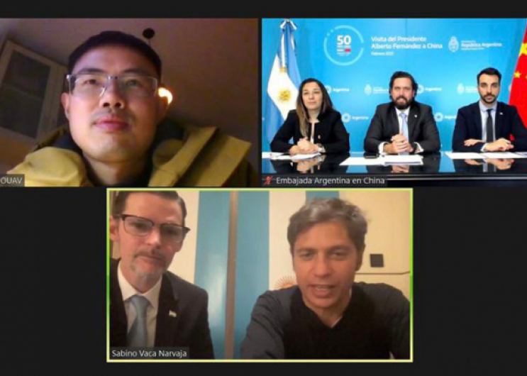 Reunión con empresa tecnológica para proyectos de planeamiento urbano y seguridad rural