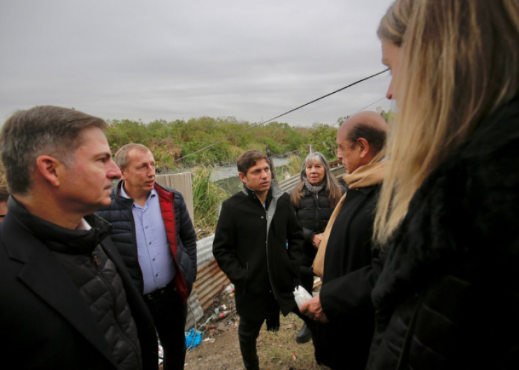 Kicillof presentó un proyecto para la construcción de 120 viviendas en Plátanos