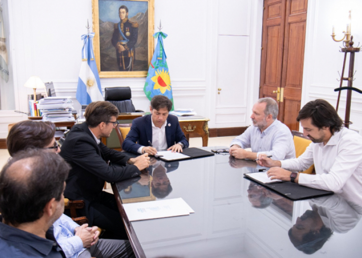 Kicillof y Ghi firmaron convenios para construir 56 viviendas y un nuevo Centro de Atención Primaria de Salud en Morón