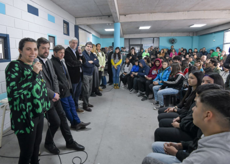 Kicillof y Ferraresi conversaron con estudiantes que participaron de talleres para el cuidado de la salud mental