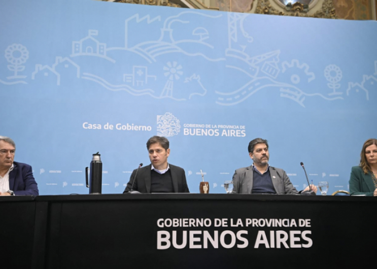 Kicillof: "La inversión de YPF en Bahía Blanca no puede quedar enredada en cuestiones partidarias y coyunturales"