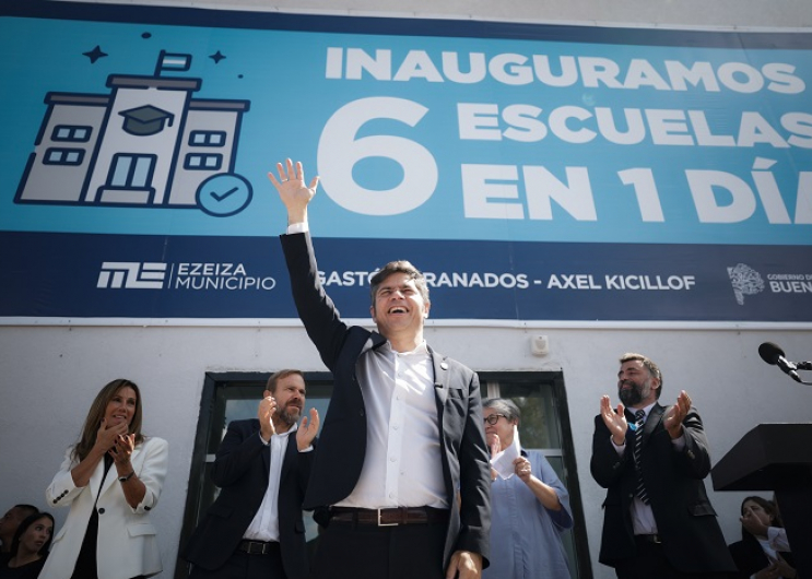 Kicillof inauguró seis edificios educativos en un día