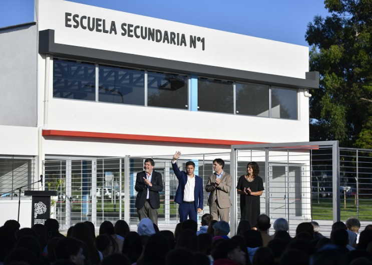 El Gobernador durante el acto de inicio al ciclo lectivo de nivel secundario