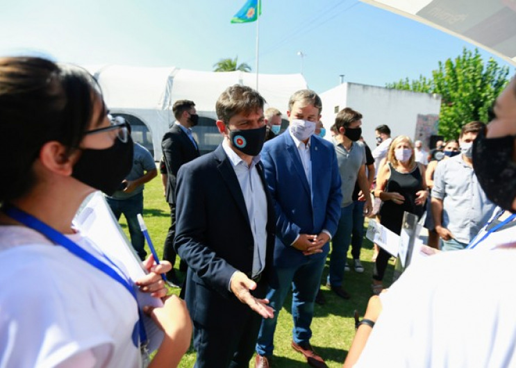 Kicillof, García y Cascallares recorrieron el operativo Mi Registro, Mi Barrio