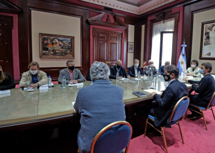 Kicillof recibió a representantes de entidades de producción de carne vacuna