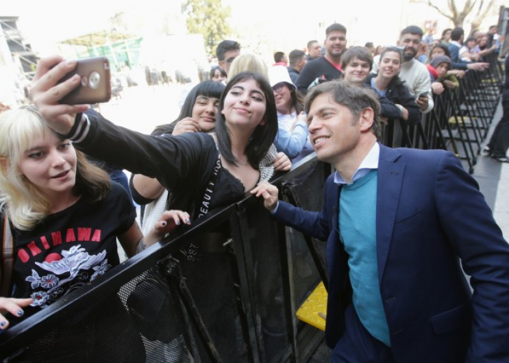 Kicillof anunció la extensión del boleto estudiantil para universidades del interior