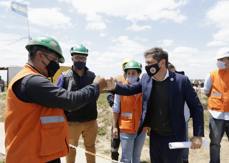 Kicillof recorrió obras en Roque Pérez