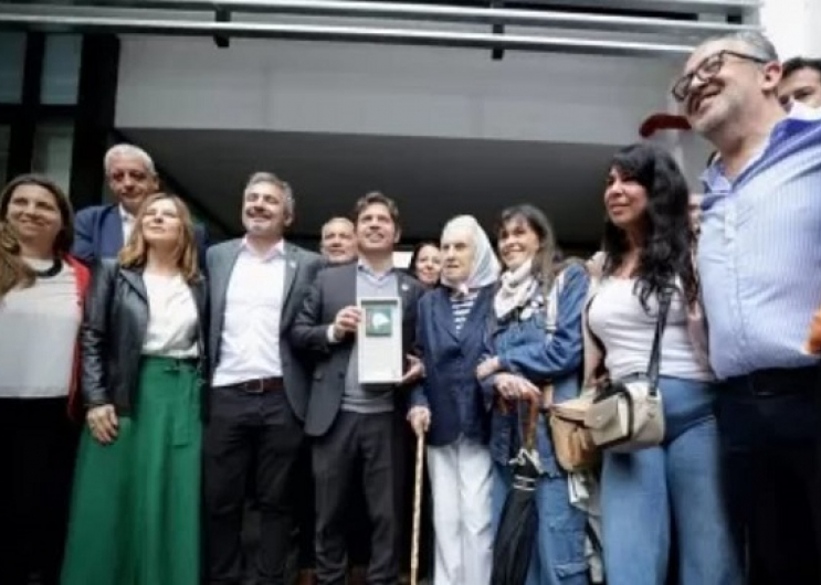 Kicillof inauguró el edificio del Archivo Provincial de la Memoria