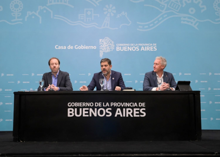 Conferencia Bianco, López y Formento
