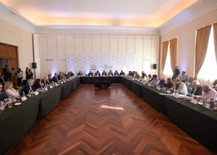 Reunion rectores Puentes