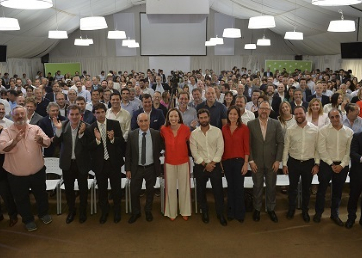 Reunión de gabinete ampliado