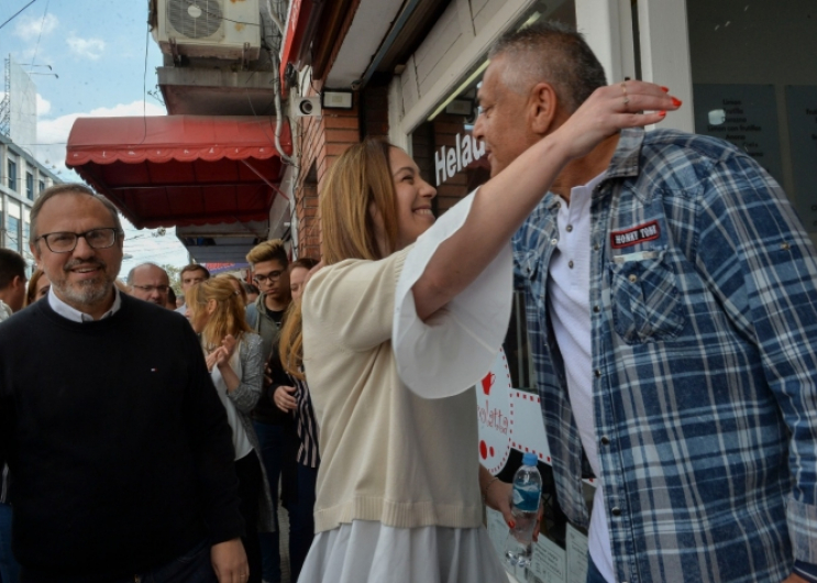 Vidal estuvo hoy en la localidad de Ciudadela del partido de Tres de Febrero donde recorrió el Centro de Atención Primario.