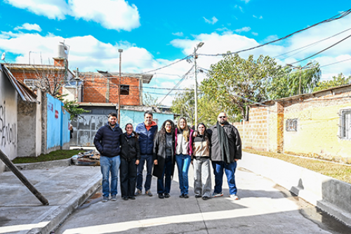 Barrios y Gabinete recorrieron obras de reurbanización en Villa Porá