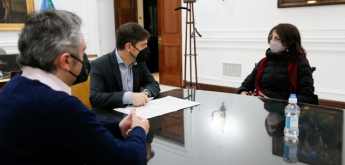 La provincia de Buenos Aires firmó convenios para el desarrollo territorial y habitacional