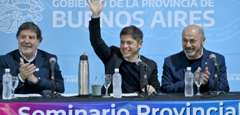 Kicillof encabezó la apertura del primer seminario provincial sobre Centros Socioeducativos y Comunitarios