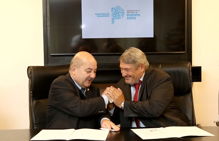 Jorge D'Onofrio y Fernando Tauber en la firma del convenio.