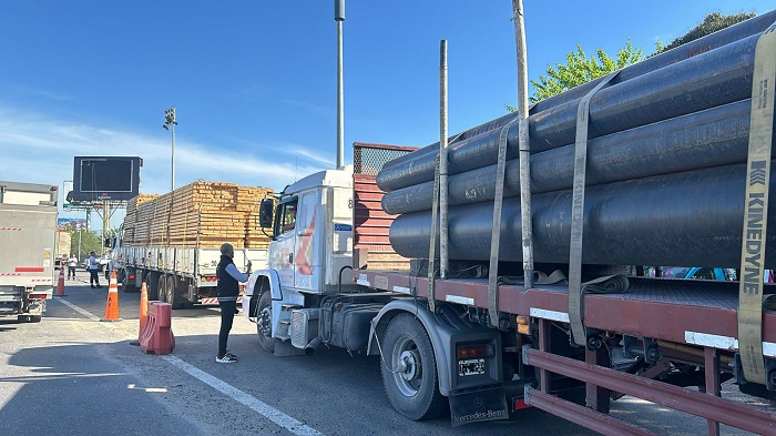 El que más peso trasladaba de ellos cargaba 15.800 kg de más. 
