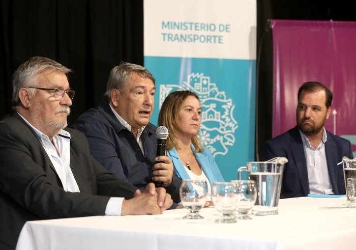 Jorge D'Onofrio con Vicente Gatica, Valeria Arata y Javier Reynoso.