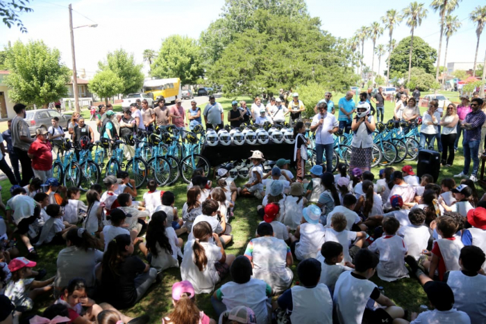 Transporte PBA realizó una charla de concientización ante decenas de alumnos.