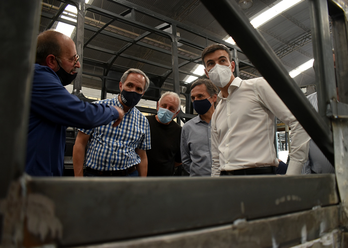 Recorrida por la sede de la carrocera Nuevosbus en Tigre